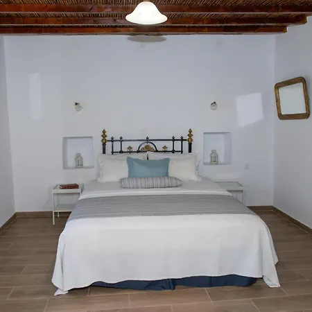 Дом отдыха Bayview Andros Chones